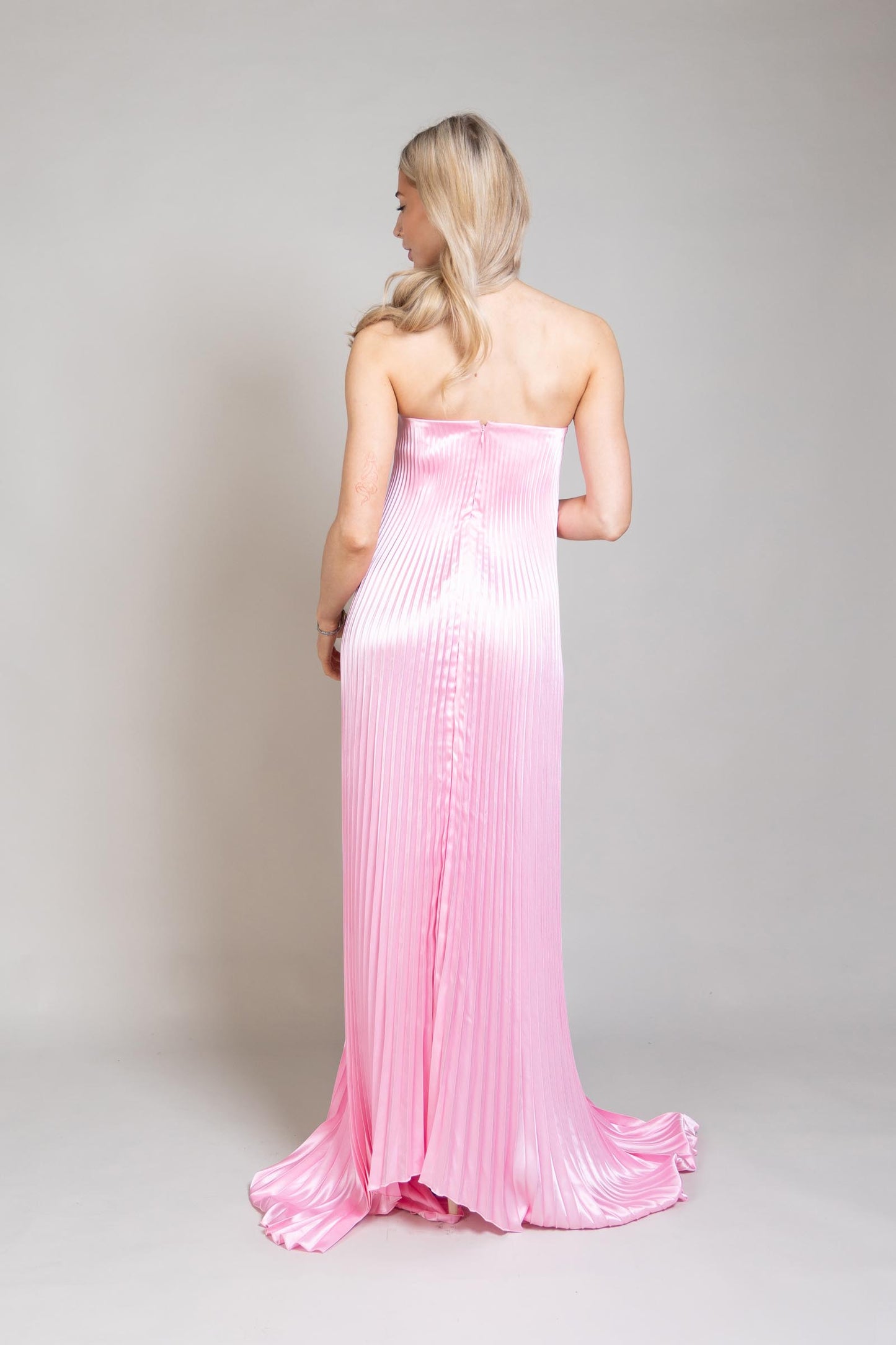 L’IDEE Black Tie Gown x Valentine