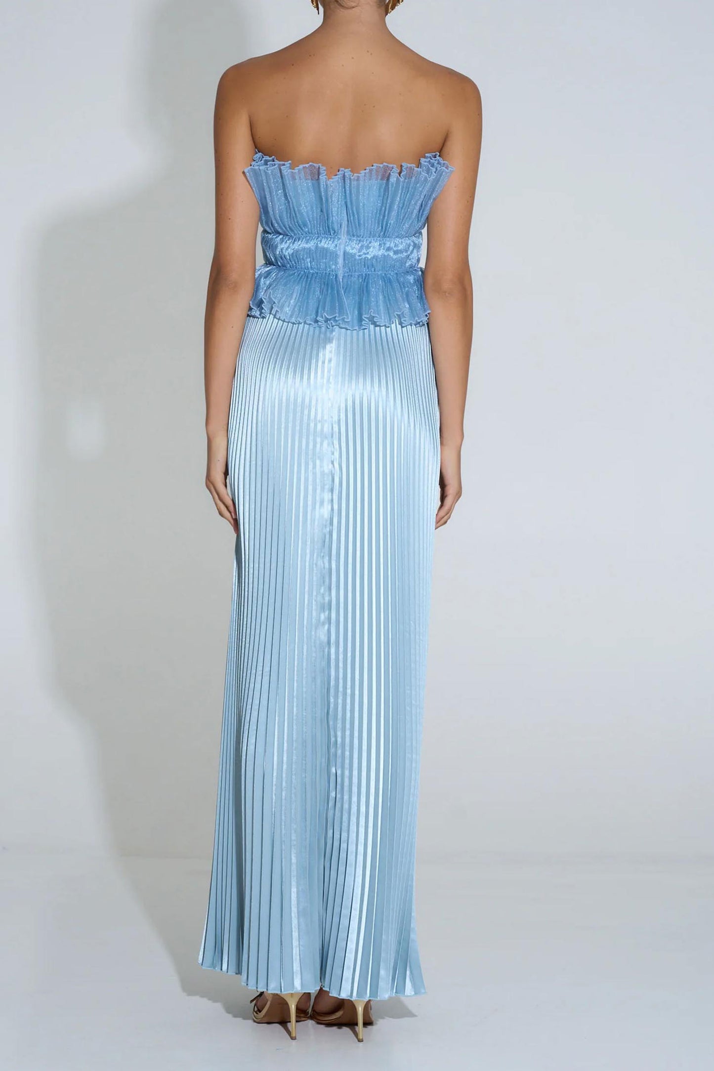 L’IDEE Masquerade Gown x Oyster