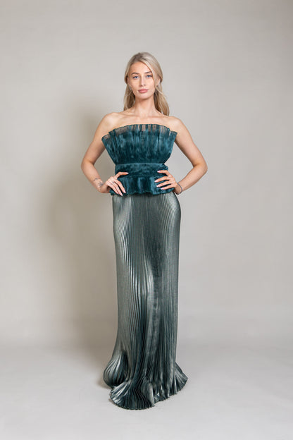 L’IDEE Masquerade Gown x Oil Shine